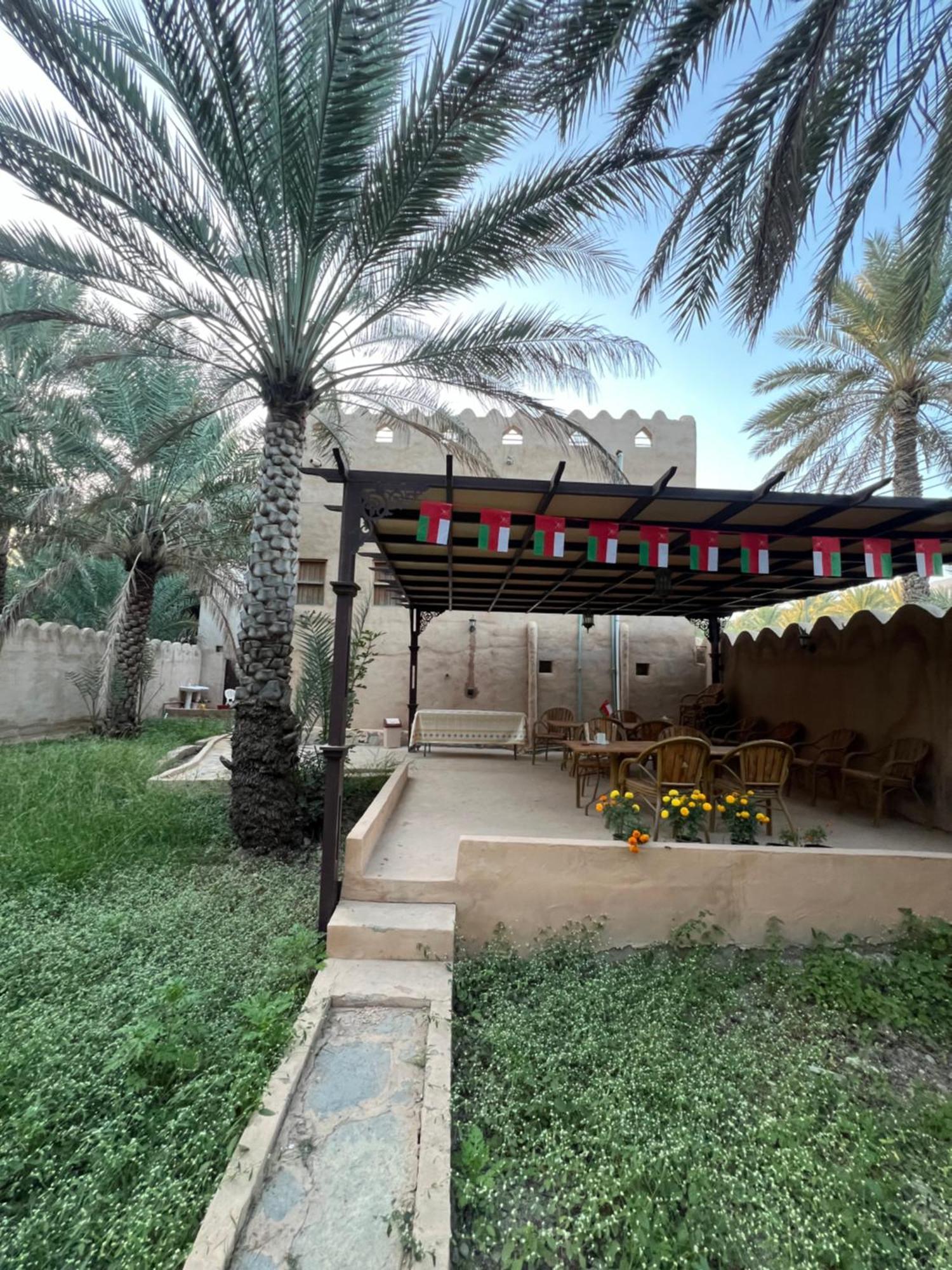 Mall Aldakhil House Al Ḩamrāʼ 외부 사진